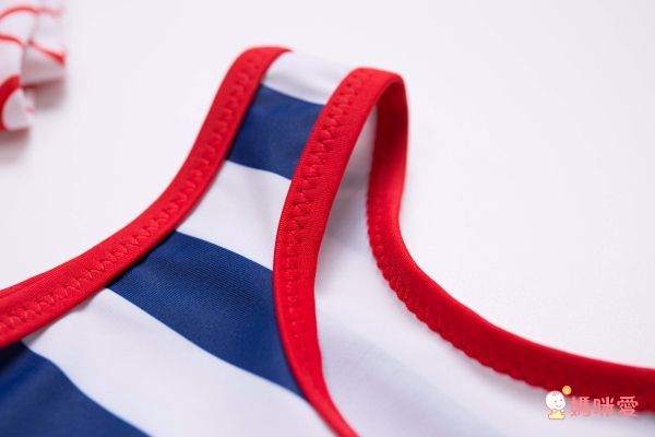 日本設計 D BY DADWAY 高品質兒童防曬泳衣