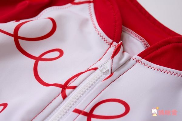 日本設計 D BY DADWAY 高品質兒童防曬泳衣