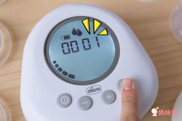 義大利Chicco 電動吸乳器、蒸氣消毒鍋