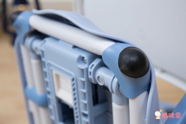 義大利Chicco Twist多功能寶貝成長小沙發、Pocket snack攜帶式輕巧餐椅