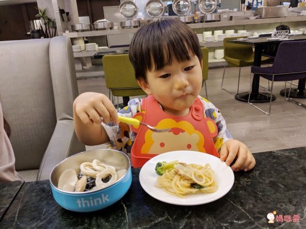 台中鳥日子 承億文旅★台中鬧區之中 去哪都方便♪