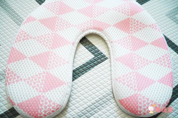 日本 YODO XIUI 3D 透氣推車涼墊、護頭頸枕