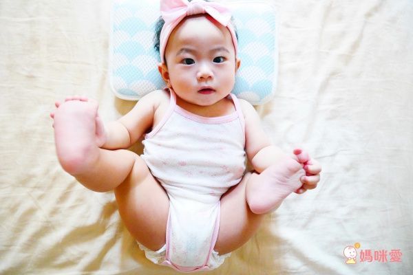 日本 YODO XIUI 3D 透氣推車涼墊、護頭頸枕