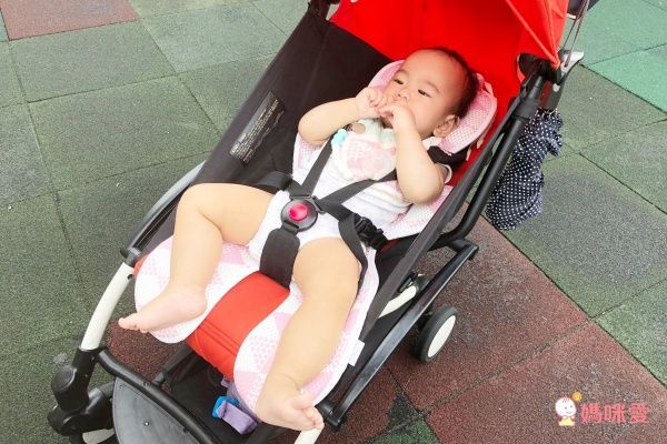 日本 YODO XIUI 3D 透氣推車涼墊、護頭頸枕