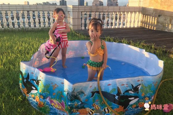 美國 Bling2o 兒童造型泳鏡，抗UV、防起霧，超酷炫登場