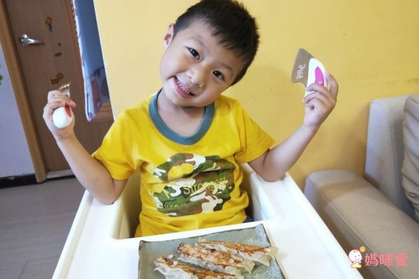 英國Doddl 不鏽鋼餐具,1~5歲嬰幼兒吃飯神器
