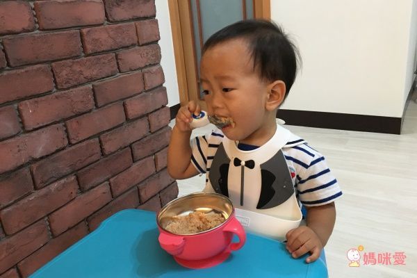 英國Doddl 不鏽鋼餐具,1~5歲嬰幼兒吃飯神器