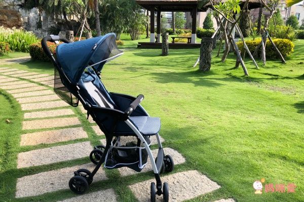 新加坡 prego Feather Lite 3.7kgs 秒收超輕量嬰幼兒手推車