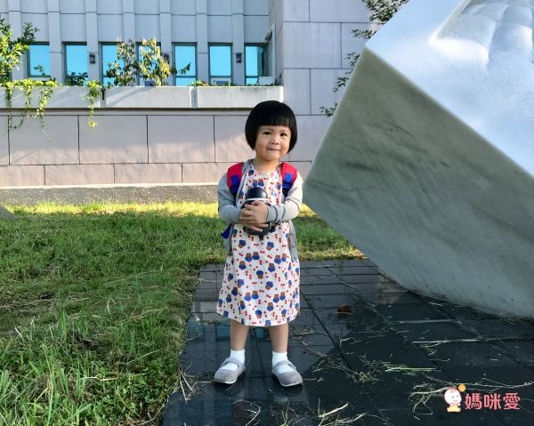 荷蘭 Umee 優酷企鵝雙握把吸管水杯