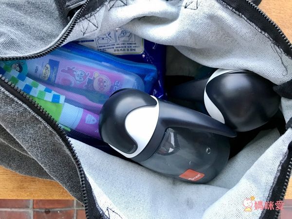 荷蘭 Umee 優酷企鵝雙握把吸管水杯