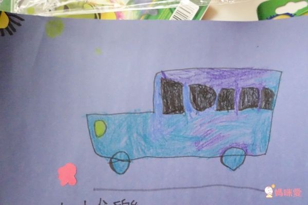 媽咪愛獨家首賣！美國【Crayola 繪兒樂】開學繪畫套組 ❤ 直接包超澎湃！