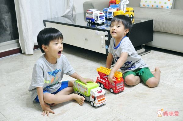 Slider 滑來滑趣 - 聲光磨輪工程車-怪手工程車