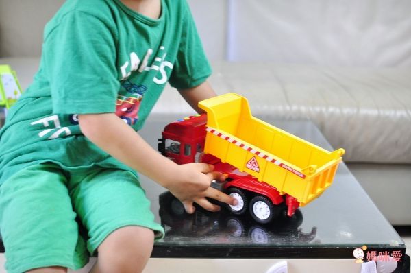 Slider 滑來滑趣 - 聲光磨輪工程車-砂石車