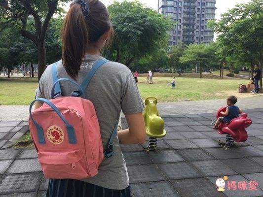 FJALLRAVEN - Kanken Classic後背包-深紫 (27x13x38cm)