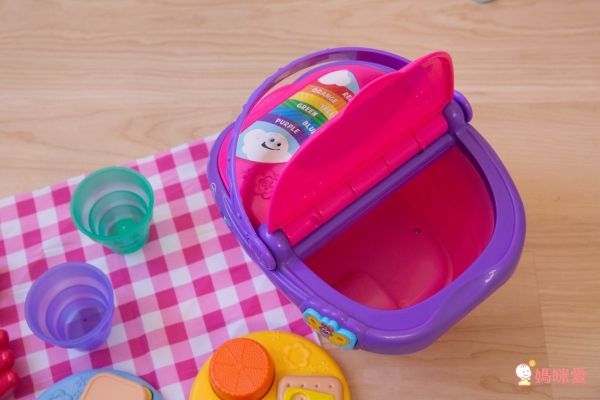 英語啟蒙家家酒【美國 LeapFrog】擬真吸塵器玩具