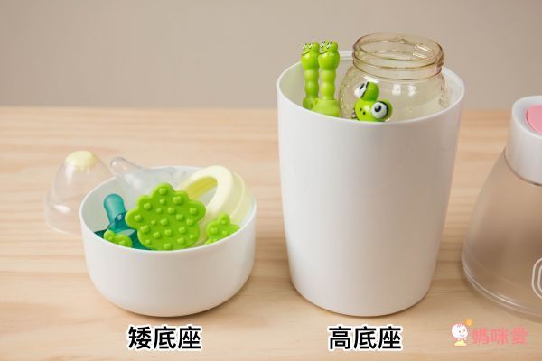 AcoMo 紫外線2分鐘、6分鐘奶瓶奶嘴隨身殺菌器 PPS II USB