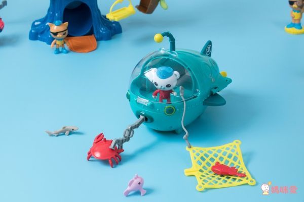 夏天最嗨洗澡玩具 ✕ 艦艇套裝！ ❤【海底小縱隊】模擬救援戲水～好禮三重送