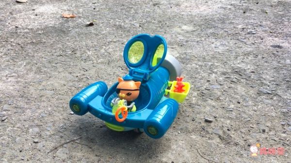 夏天最嗨洗澡玩具 ✕ 艦艇套裝！ ❤【海底小縱隊】模擬救援戲水～好禮三重送