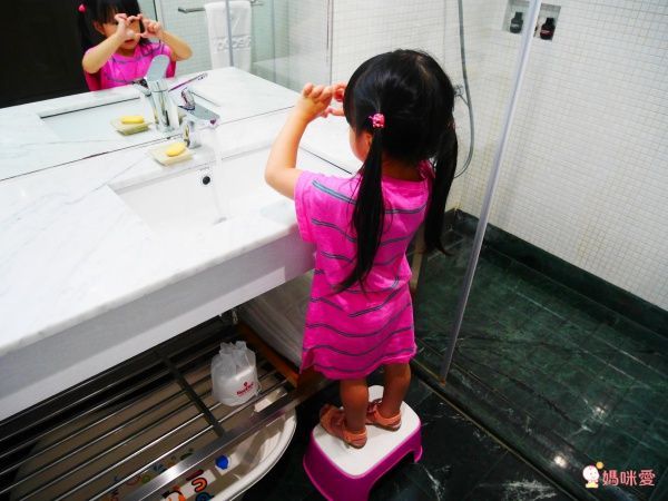 台中紅點文旅★27公尺的最潮溜滑梯就在飯店裡 ♪