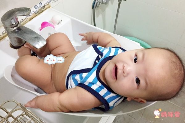 義大利 Chicco BabyCoccola 寶寶可樂椅