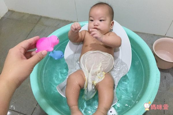 義大利 Chicco BabyCoccola 寶寶可樂椅