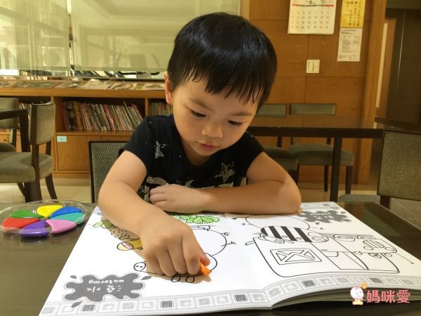 Peppa Pig 粉紅豬小妹❤大人氣！中文版遊戲書大集合