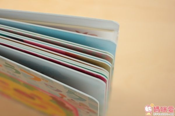 KOKUYO 大口吃便當貼紙書