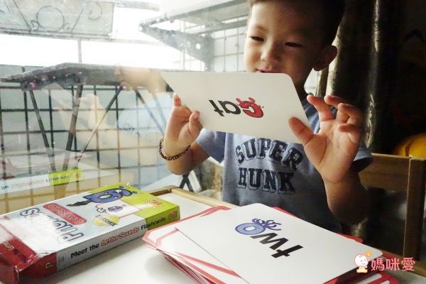 Preschool Prep - 閃卡組合-8盒