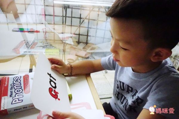 Preschool Prep - 閃卡組合-8盒