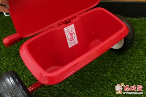  RadioFlyer 紅蜻蜓四合一折疊三輪推車