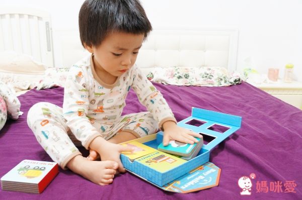 美國的 Petit Collage