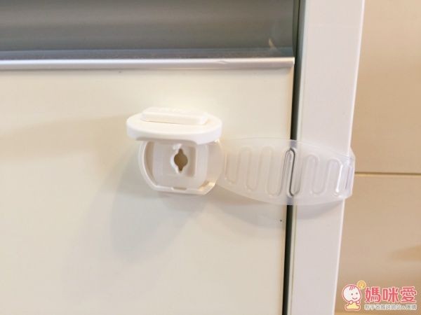 ★ 兒童安全鎖扣