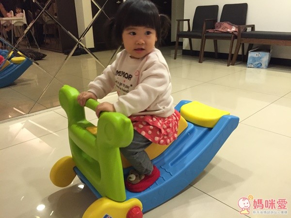 Grow'n up 二合一滑梯 / 搖搖椅