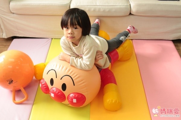 麵包超人騎乘玩具