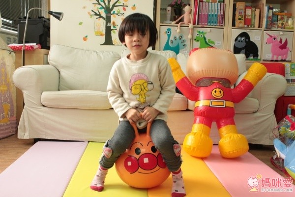 麵包超人騎乘式彈跳球