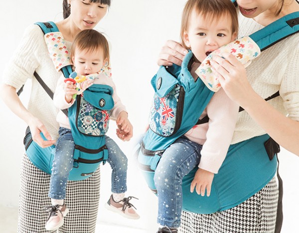 外出用的背巾不一定有時間天天清洗，但寶寶還是會邊流口水邊咬，如果一直咬著背巾，不小心就會把髒髒吃進肚子啦XD