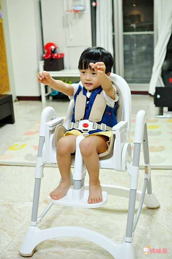 台灣製 myheart 折疊式兒童餐椅