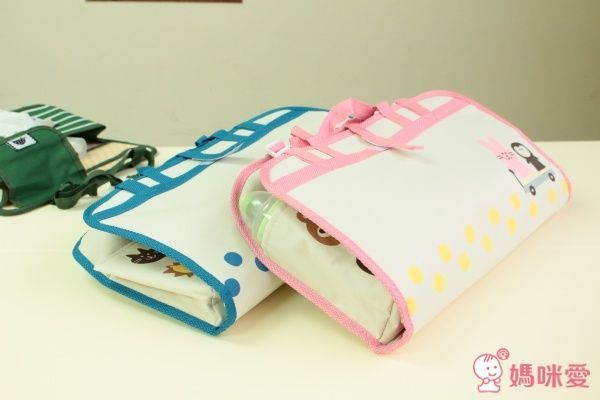 日本 Decole 車用收納袋