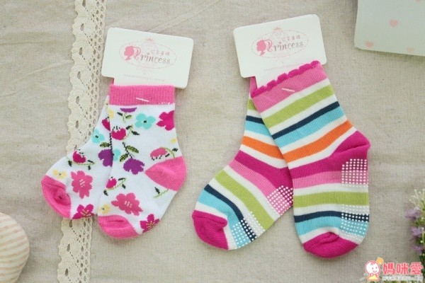 公主童襪, 短襪, 褲襪, 孕婦褲襪, 母女襪, 親子襪