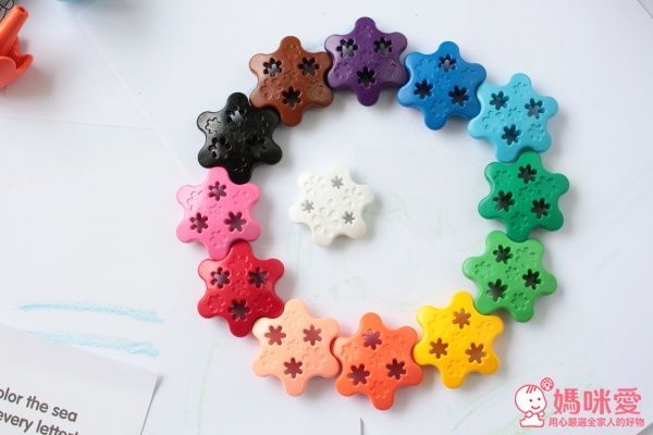 ✍Primomo普麗貓趣味蠟筆(附橡皮擦)：花瓣型