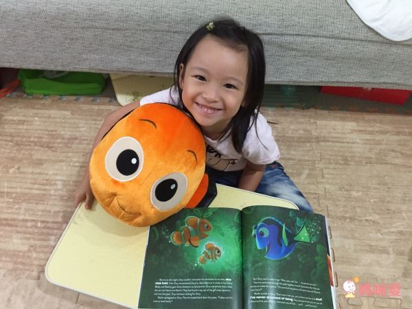 最低價73折起！【迪士尼英文盒裝套書】給3Y以上寶貝❤跟著喜歡的卡通角色學英文好easy✌