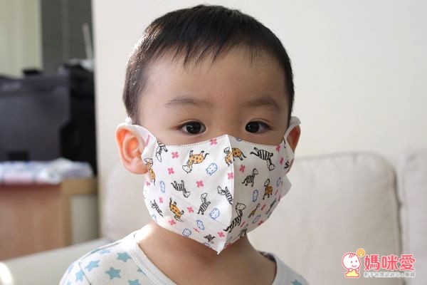 台灣製造兒童口罩, 成人立體口罩