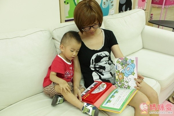 日本 mikiHouse 遊戲書大集合