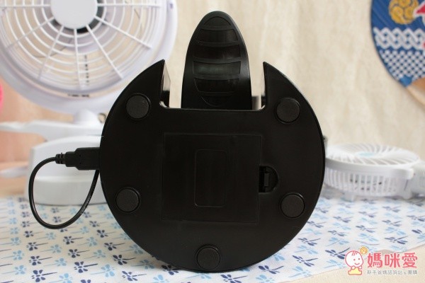 【逸奇 e-Kit 】 夏日必備沁涼電風扇
