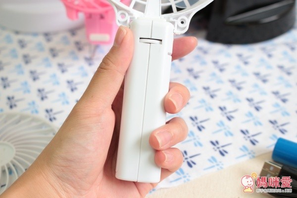 【逸奇 e-Kit 】 夏日必備沁涼電風扇