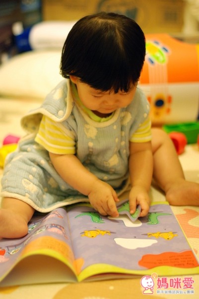 peppa pig, 粉紅豬小妹, 佩佩豬貼紙書, 繪本