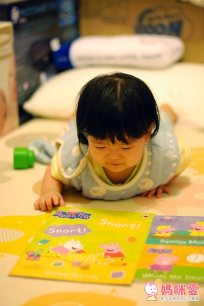 peppa pig, 粉紅豬小妹, 佩佩豬貼紙書, 繪本