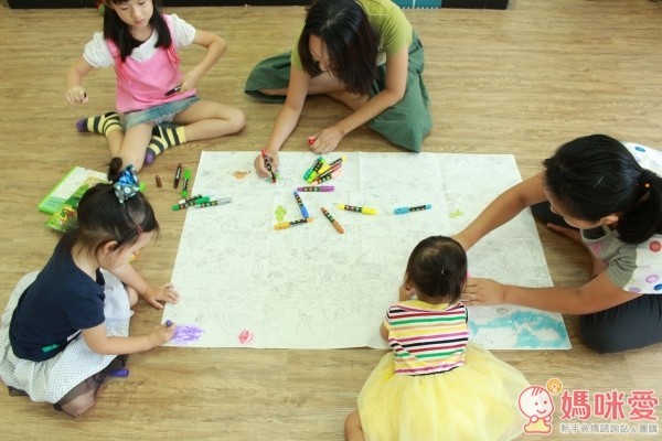 西班牙Joan Miro塗鴉