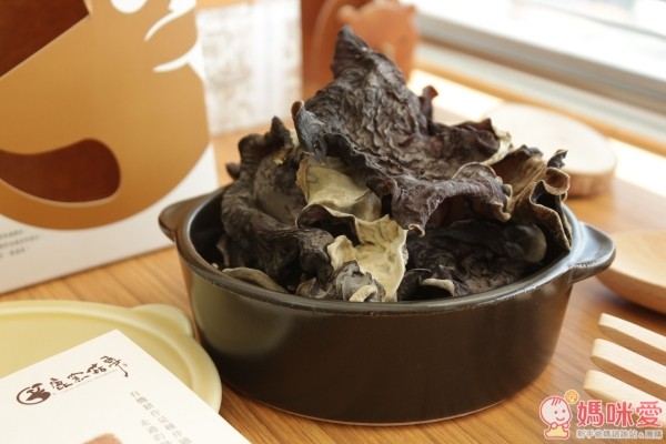 鹿窯菇事有機乾木耳