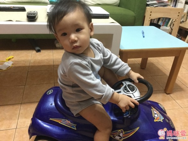 Minerva 米諾娃時尚城市系列